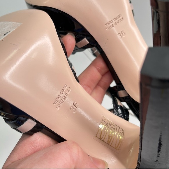 NEW RED Valentino Black Patent Leather Blush Pink Bow Strappy Sexy Heels Sandals - Picture 11 of 13